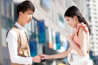 女生会与不喜欢的人在一起吗？揭秘情感抉择背后的心理与数据