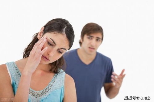 婚姻中的“冰封”:如何打破老公冷漠的沟通壁垒?