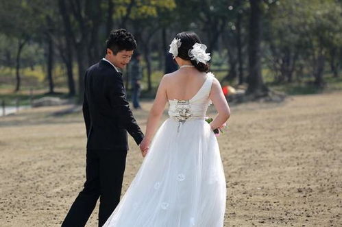 一日婚姻神秘老公请现:揭秘现代婚姻中的“闪婚”现象
