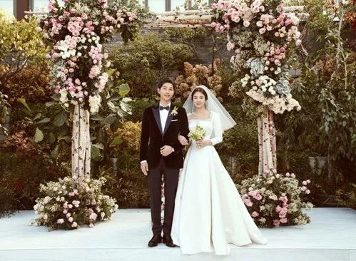 《女生何时结婚最适宜?揭秘婚姻最佳年龄之谜》