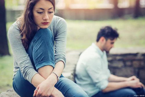 婚姻中的猜疑漩涡：女性为何常怀疑自己的丈夫？