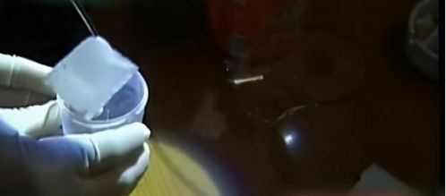 爱上已婚男人：分手的痛苦与选择的智慧