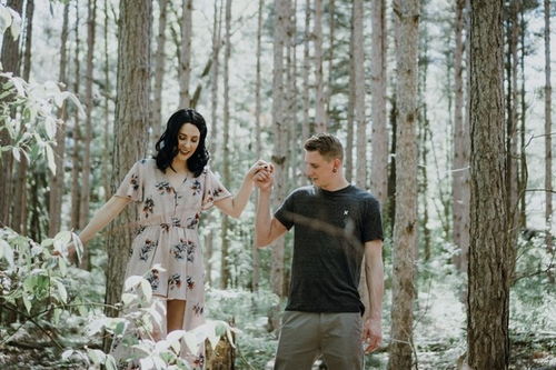老公不向着自己，婚姻能长久吗？揭秘婚姻稳定性的关键因素