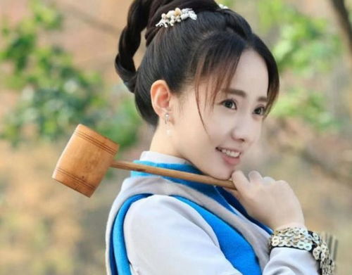 《穿越时空的美丽：爱情公寓古装女角色的魅力解析》