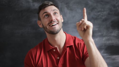 恋爱中的沉默之谜:为何男生问你谈恋爱是否同居,你却怎么也不回复?