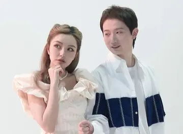 婚姻的坚守与背叛:揭秘婚后联系前女友的男性心理