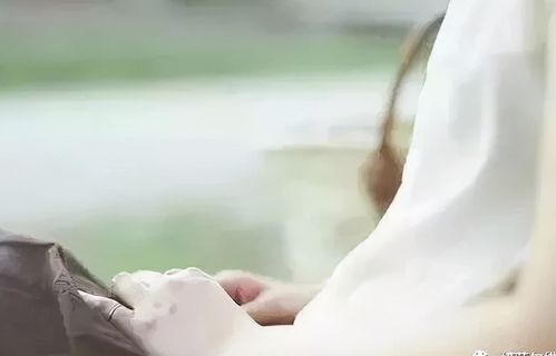 爱情坟墓里的女人：她们为何陷入无法自拔的困境？