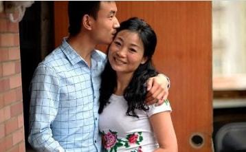 婚姻裂痕背后：小三的介入，婚姻何去何从？