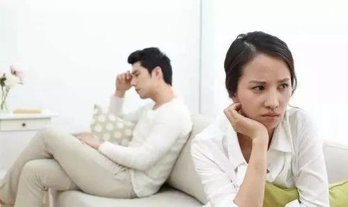 《婚姻中失去对另一半的感觉，是正常现象吗？揭秘婚姻中的情感波动》
