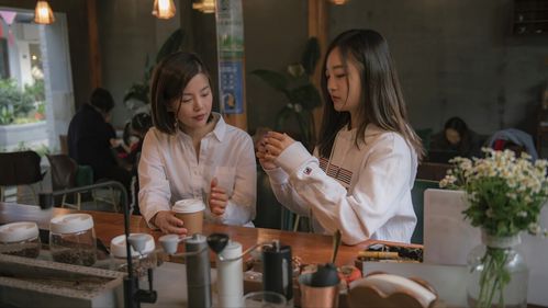 婚姻裂痕:老公出轨,他与别的女人有了孩子,我们该如何应对?
