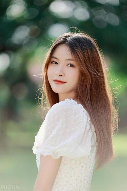 揭秘爱情中的“控制狂”:哪些星座女生更容易被另一半压制?