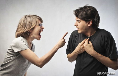 婚姻中的另一半是个暴脾气的男人?如何应对?