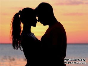 《女孩在爱情中的心理:揭开情感的神秘面纱》