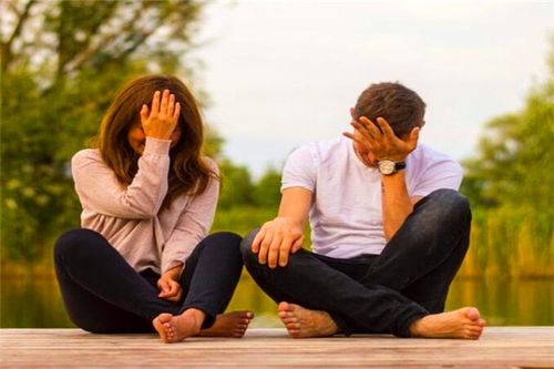 婚姻中的“挑剔症”：为何我们总是对另一半吹毛求疵？