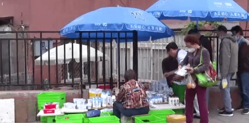 亲密关系的微妙界限：如何判断女生是否真的对你亲密？