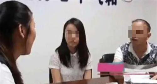 女生同居15年：揭秘同居生活背后的幸福密码