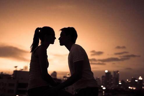 分手后的温情告别：如何用话语抚慰心灵？