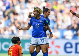 女足踢上头：揭秘中国女足崛起背后的秘密