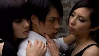 揭秘爱情陷阱：发现男友劈腿，原来自己是“隐形小三”