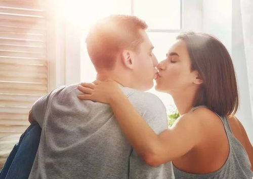 《婆媳和谐，好老公的点赞之道：揭秘婆媳婚姻的秘诀》