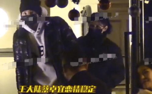 分手后的深情告别：分手后两人聚会，难分难舍的社交现象解析