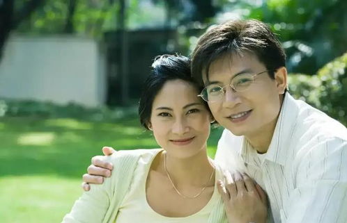 《揭秘女性出轨之谜：为何她会背叛自己的老公？》