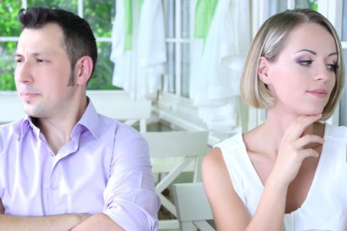 和女生在一起，为何越来越无聊？