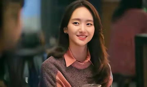 《二婚女性对头婚男性的情愫：一场情感的碰撞与和解？》