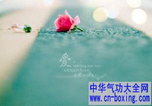 《双鱼分手后，爱情能否回温？揭秘分手后的复合可能性》