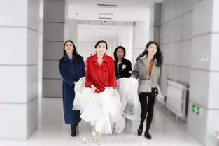 复旦“最牛劈腿女硕士”：揭秘校园爱情三角学的现实版