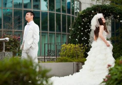 梦见与陌生男人亲密：揭秘梦境背后的心理密码