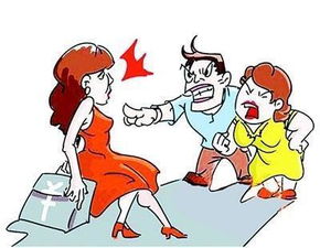 《小三转身：当初的激情不再，如何走出情感困境？》