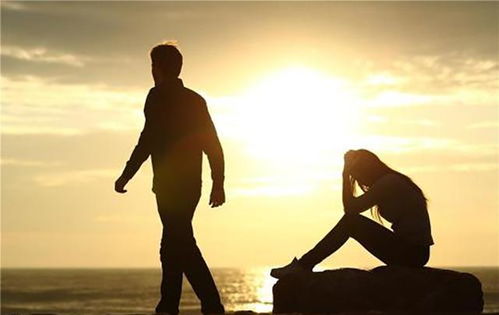 《分手后的心痛：揭秘情感断裂的神经科学之谜》