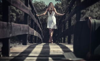 《爱情独立：别让依赖成为束缚，如何在爱情中保持自我？》