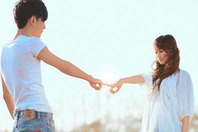 《巨蟹男婚后出轨之谜：揭秘婚姻稳定下的危机与应对之道》