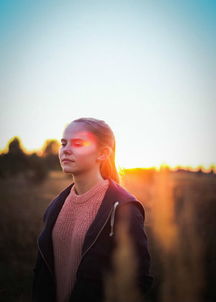 狮子座女生：忠诚与背叛的微妙平衡？