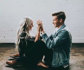 揭秘暧昧关系：如何发现另一半的“不忠”迹象？