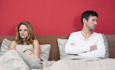 《出轨风波：婚姻危机下的应对策略与心理调适》