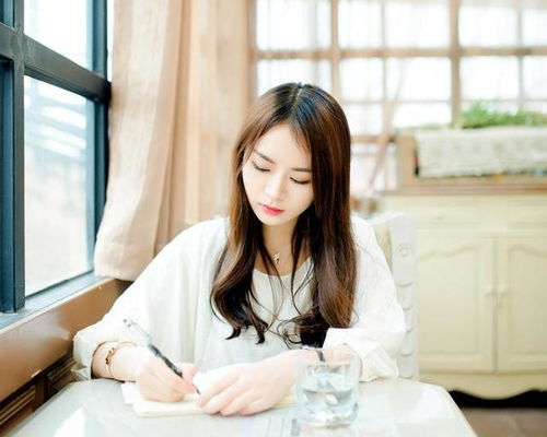 《隐瞒小三过往，感情透明度何在？揭秘情感隐瞒背后的心理动机与应对策略》