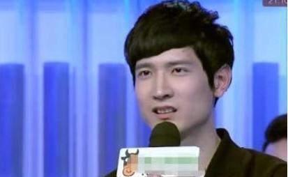 假发男的新时尚潮流：揭秘“我们约会吧”假发的魅力与选购指南