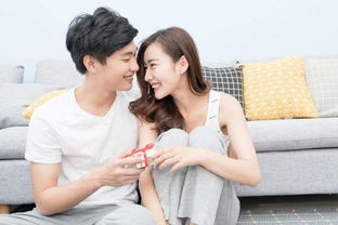 《婚姻疑云：当老婆不相信婚姻，你该如何破局？》