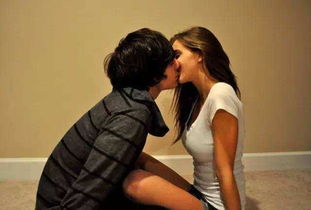 约会攻略：如何打造一个让女生无法拒绝的浪漫之夜？