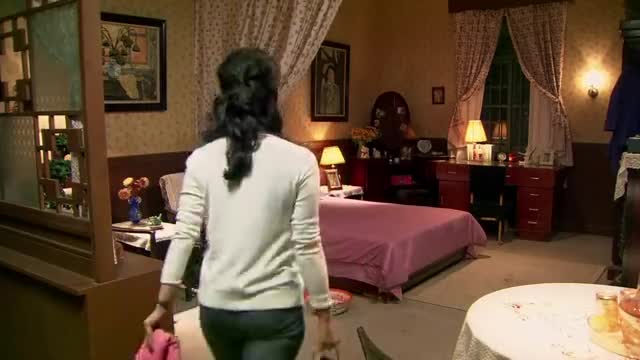 《女生容忍度揭秘：面对男友行为，女性如何抉择？》