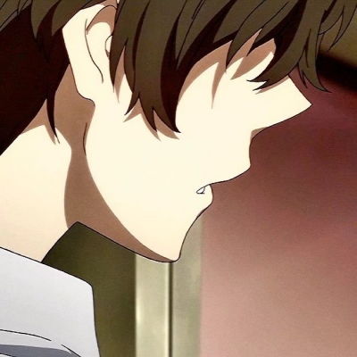 《暧昧期男生“下头”之谜：揭秘暧昧关系中的心理转变》