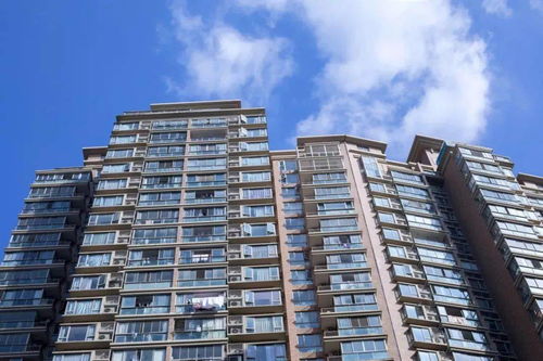 《离婚后，按揭房子过户给孩子：法律路径与实操指南》