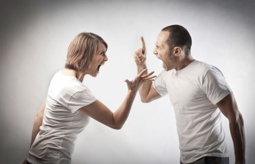 夫妻争吵：婚姻的试金石还是破裂的预兆？