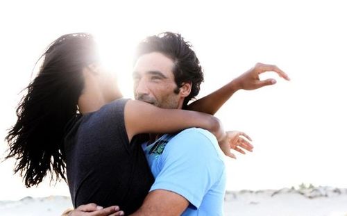 【挽回爱情攻略】女朋友提出分手，如何巧妙挽回？