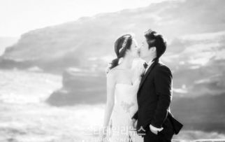 法定婚龄探讨：十八岁女生真的可以结婚吗？