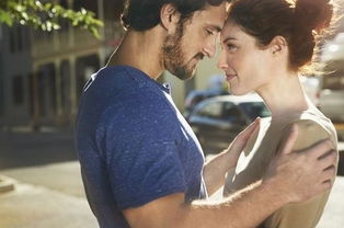 《爱情短片：在数字时代寻找你的另一半，你准备好了吗？》