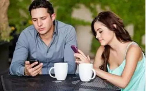 《约会新境界：男士约会带你去茶楼，如何展现品味与修养？》